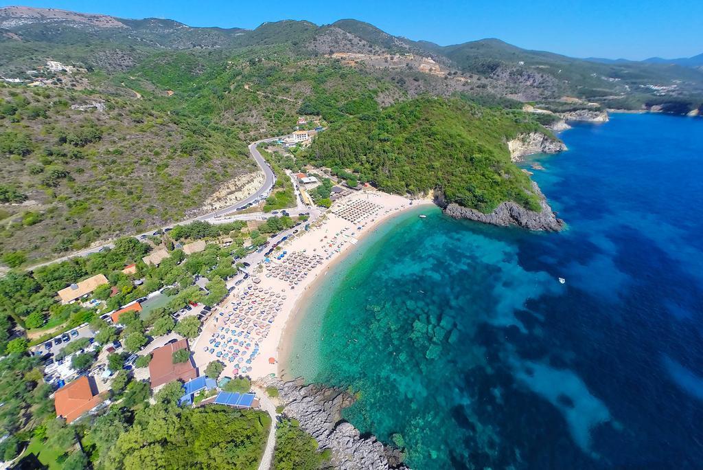 Albatros Hotel Syvota Exterior foto